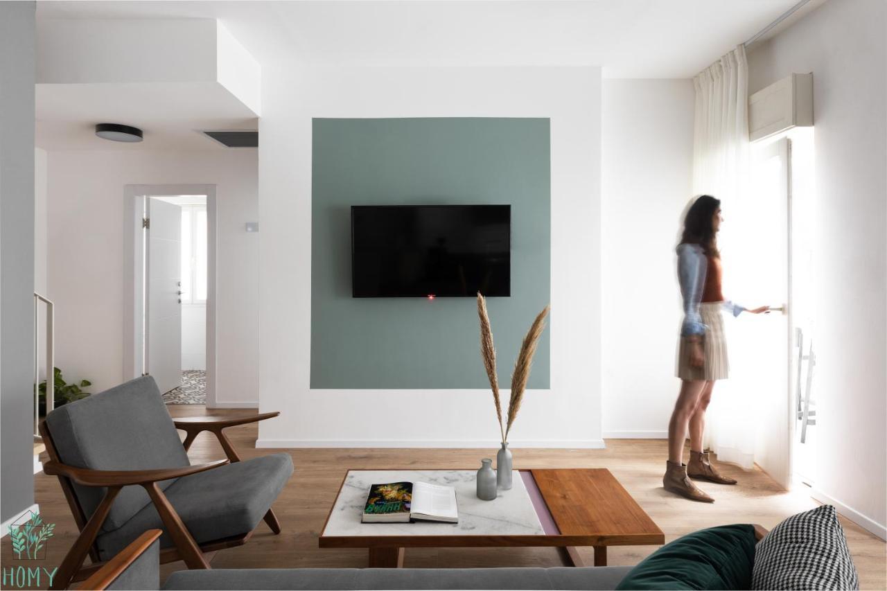 Apartment White Eclectic Design By Homy Tel Aviv